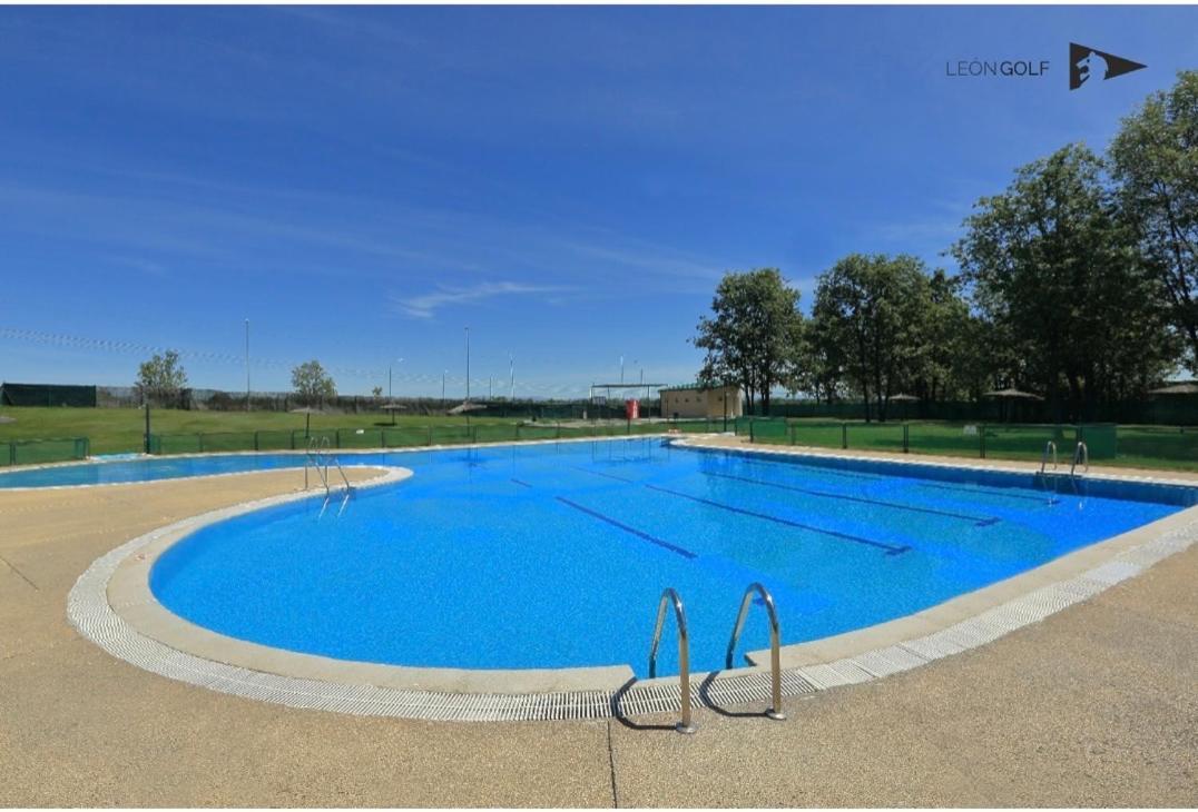 Leon Golf Casakalma Villa Exterior photo